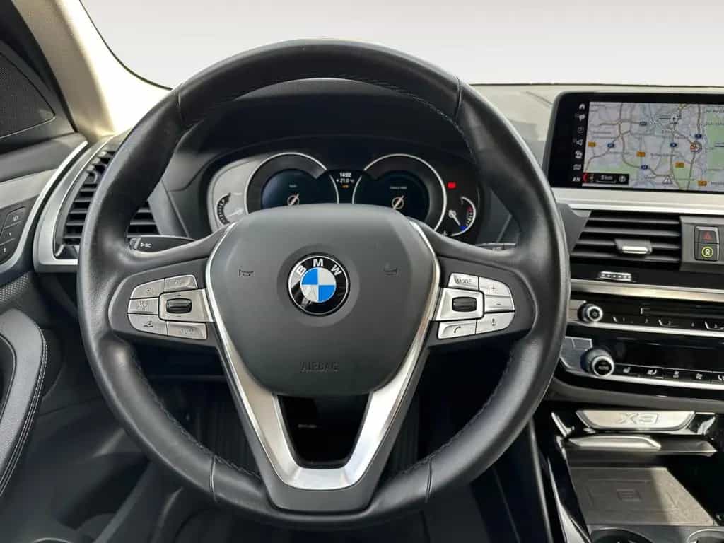BMW X3 xDrive20d A xLine Head-Up HiFi DAB LED WLAN 07/2018-photo-11