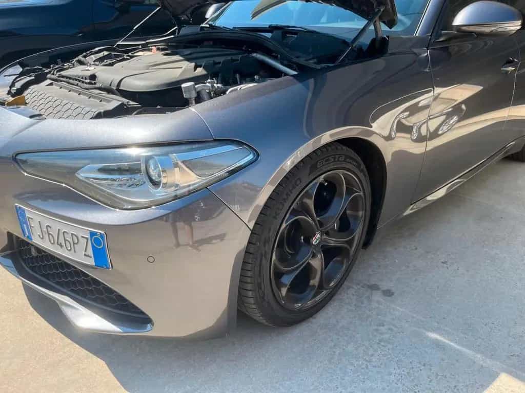 Alfa Romeo Giulia 2.2 Turbodiesel 180 CV AT8 Sup 04/2017-photo-11