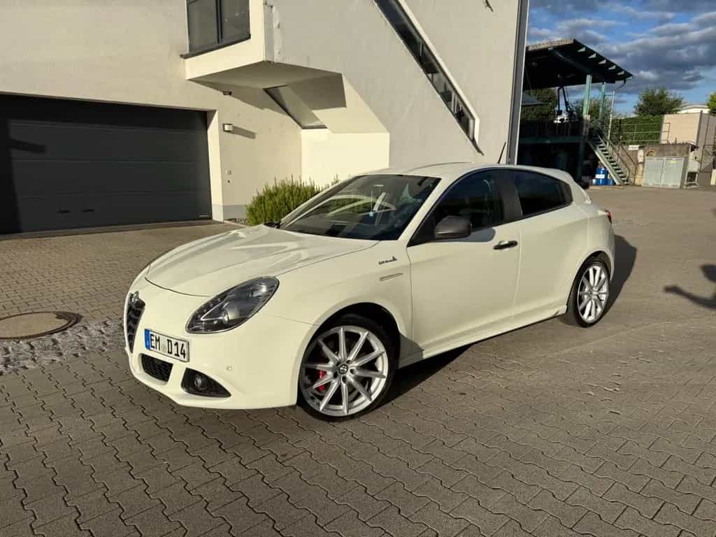 Alfa Romeo Giulietta 1.4 TB 16V Turismo Turismo 06/2015-photo-0