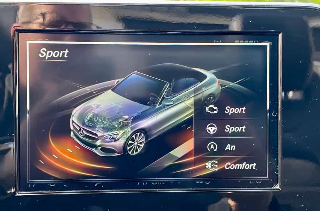 Mercedes-Benz C 200 Cabrio Aut."AMG Line"+LED+KAMERA+Burmester 08/2017-photo-29