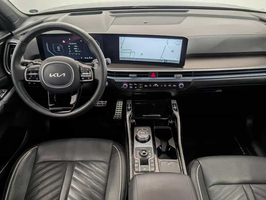 Kia Sorento 2.2 CRDi Platinum 4WD|7S|4xSHZ|Pano|360| 04/2024-photo-9