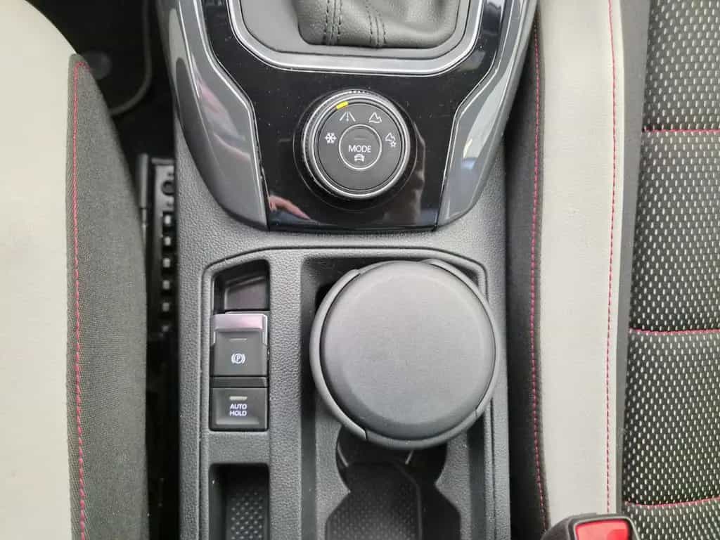 Volkswagen T-Roc Sport 4Motion / LED / SCHECKHEFT 07/2018-photo-20