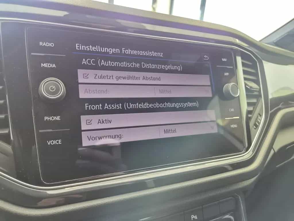 Volkswagen T-Roc Sport 4Motion / LED / SCHECKHEFT 07/2018-photo-26