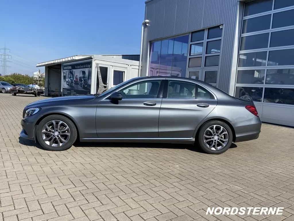 Mercedes-Benz C-Class 180 AVANTGARDE Exterieur/Klima/LED/Park-Assist 10/2016-photo-1