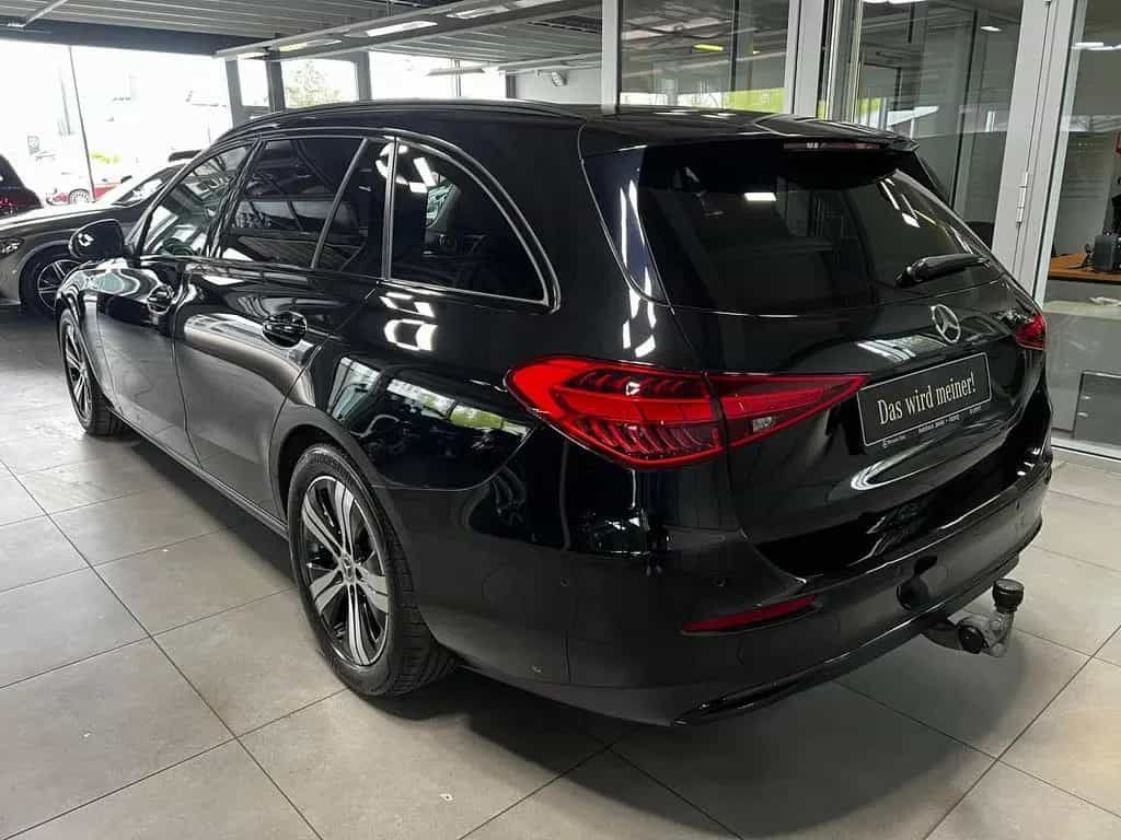 Mercedes-Benz C-Class 180 T Avantgarde AHK MEMORY LED+PDC&360°+KLIMA 10/2022-photo-2