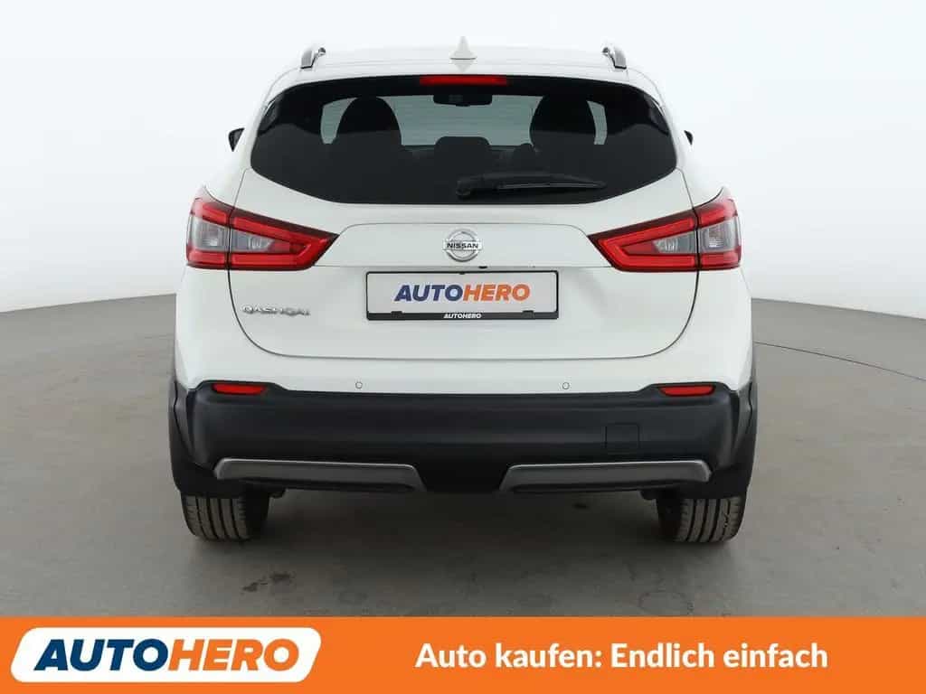 Nissan Qashqai 1.3 DIG-T Tekna+ Aut.*NAVI*360°CAM*SPUR* 08/2019-photo-4