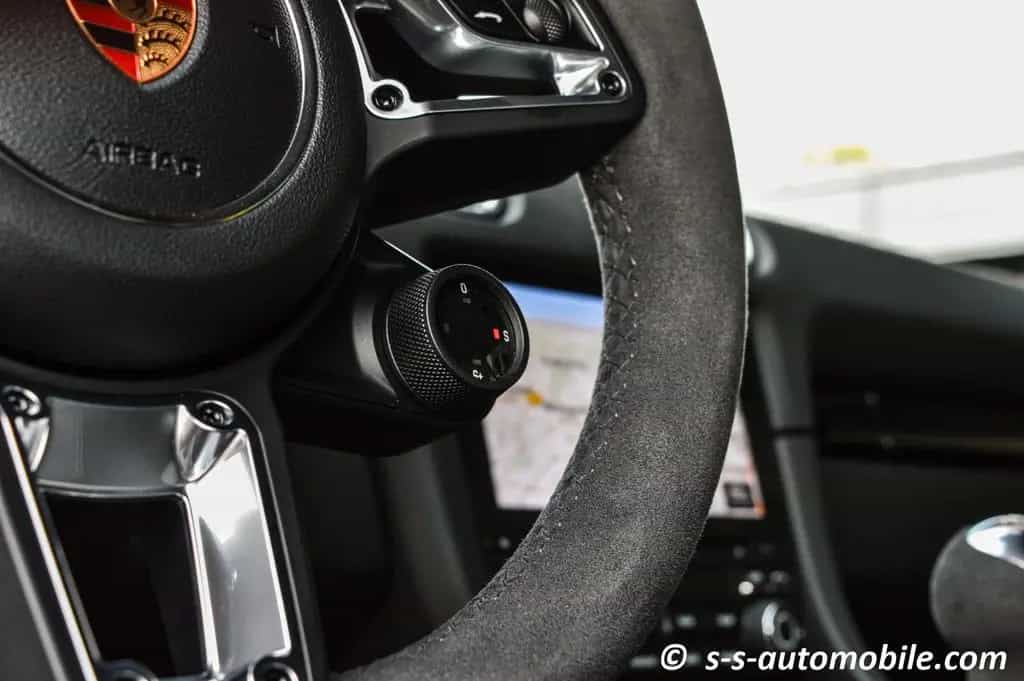 Porsche 718 Cayman T SportDesign Vollschale Schalter 05/2020-photo-27