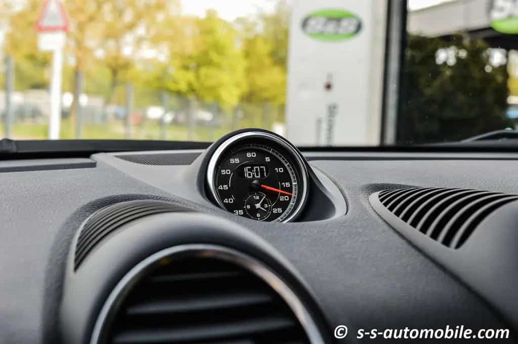 Porsche 718 Cayman T SportDesign Vollschale Schalter 05/2020-photo-30