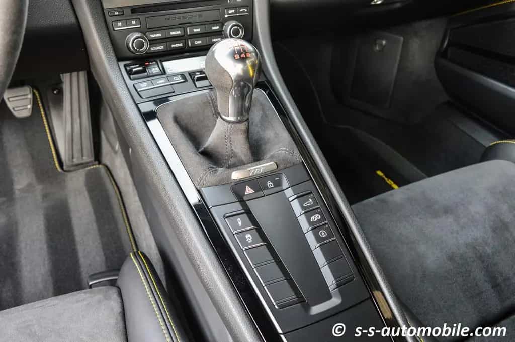 Porsche 718 Cayman T SportDesign Vollschale Schalter 05/2020-photo-31