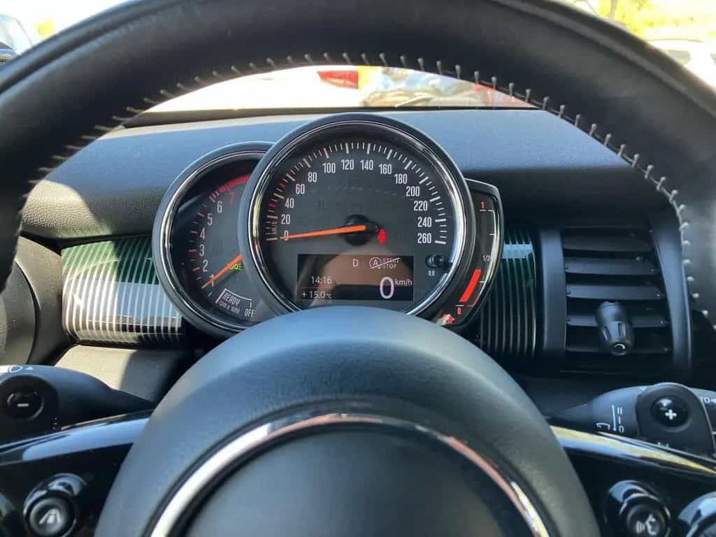 MINI Cooper S COOPER_S 60 YEARS TRIM LED+NAVI+SHZ+PDC+KLIMA 05/2020-photo-15