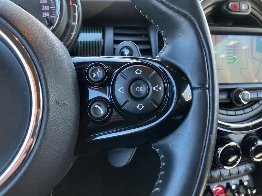 MINI Cooper S COOPER_S 60 YEARS TRIM LED+NAVI+SHZ+PDC+KLIMA 05/2020-photo-22
