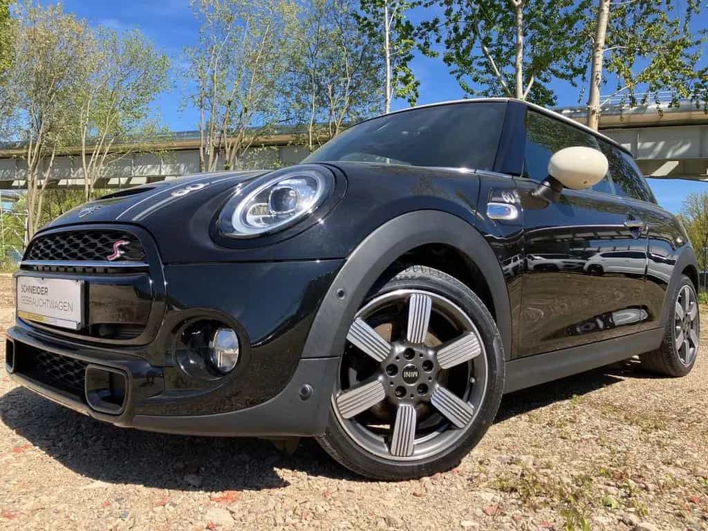 MINI Cooper S COOPER_S 60 YEARS TRIM LED+NAVI+SHZ+PDC+KLIMA 05/2020-photo-23