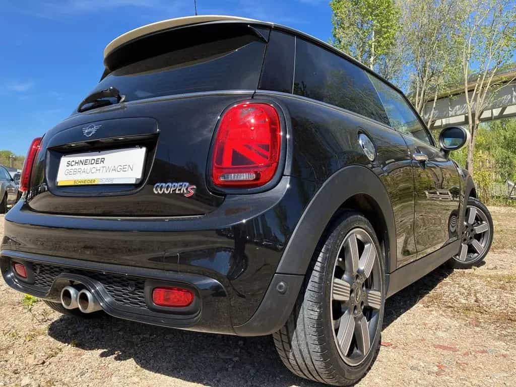 MINI Cooper S COOPER_S 60 YEARS TRIM LED+NAVI+SHZ+PDC+KLIMA 05/2020-photo-40