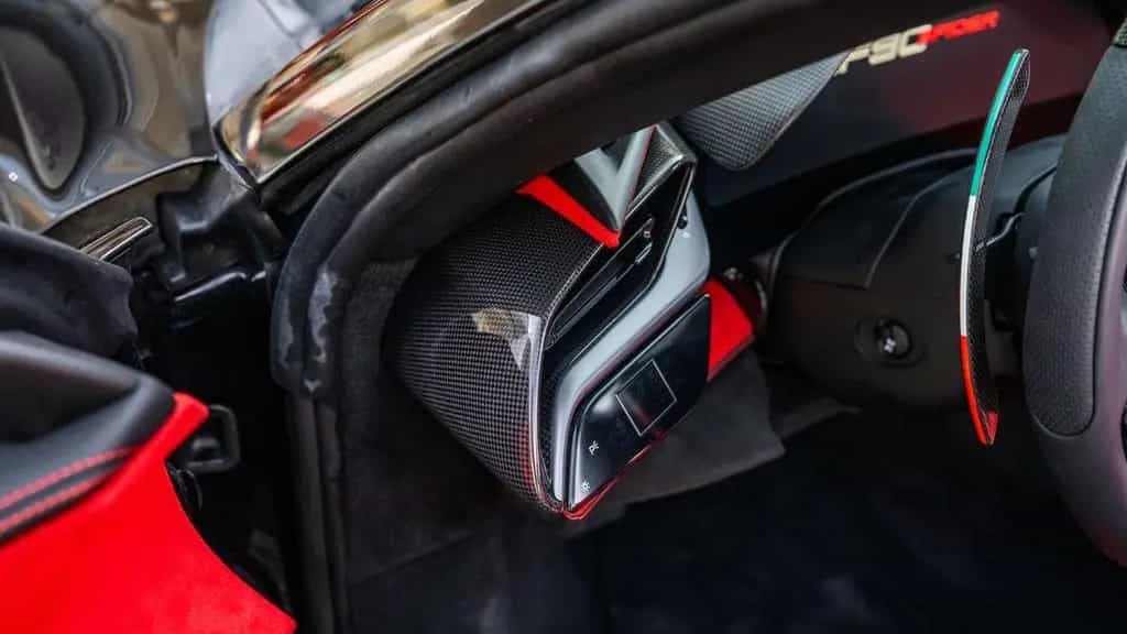 Ferrari SF90 SPIDER 02/2025-photo-21