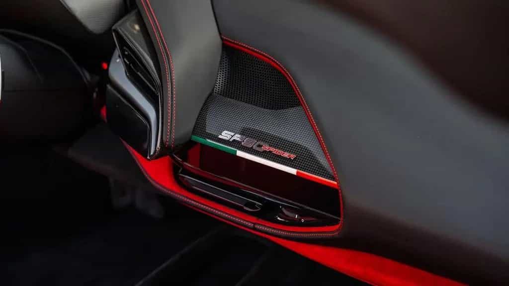 Ferrari SF90 SPIDER 02/2025-photo-23