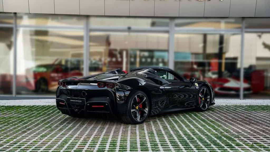 Ferrari SF90 SPIDER 02/2025-photo-7
