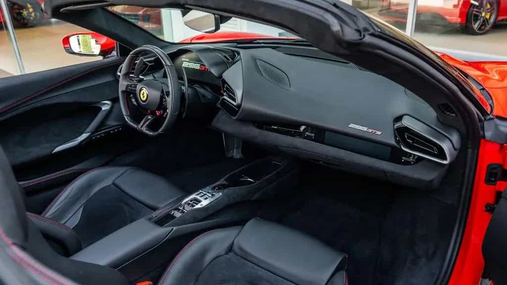 Ferrari 296 GTS GTS 12/2025-photo-10