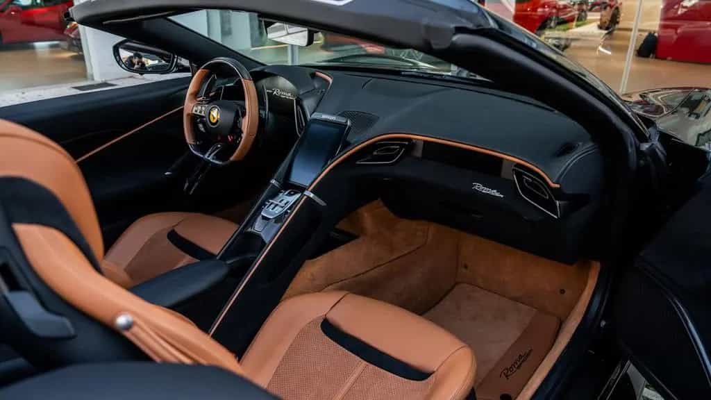 Ferrari Roma SPIDER 12/2025-photo-13