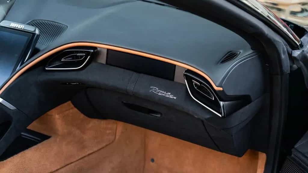 Ferrari Roma SPIDER 12/2025-photo-15