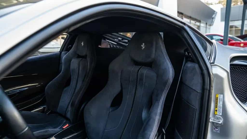 Ferrari 488 Spider Pista Coupé 08/2019-photo-13