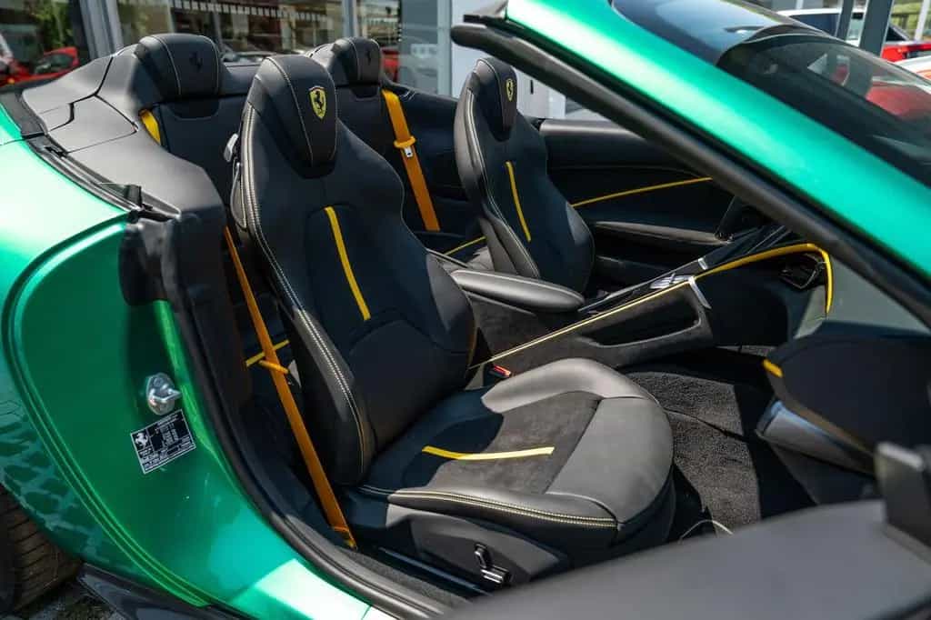 Ferrari Roma SPIDER 07/2024-photo-17