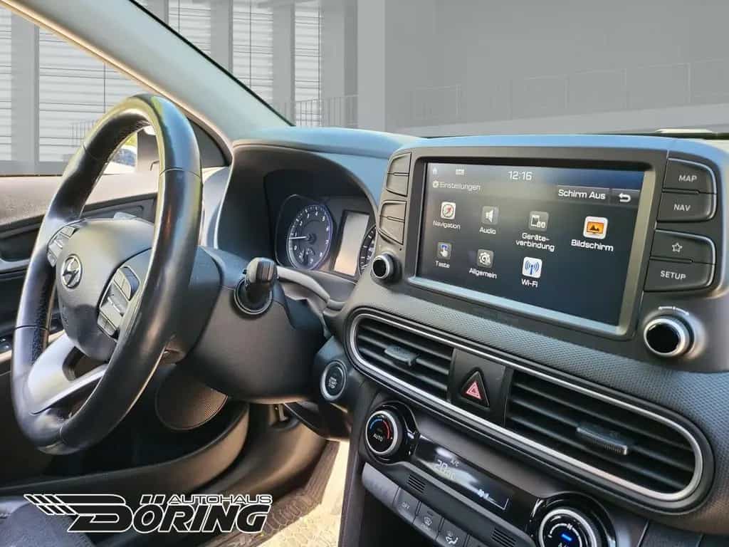 Hyundai KONA Premium 1.6 Automatik 4WD Leder Sitzheizung 08/2018-photo-12