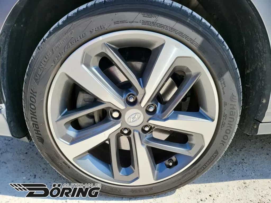 Hyundai KONA Premium 1.6 Automatik 4WD Leder Sitzheizung 08/2018-photo-16