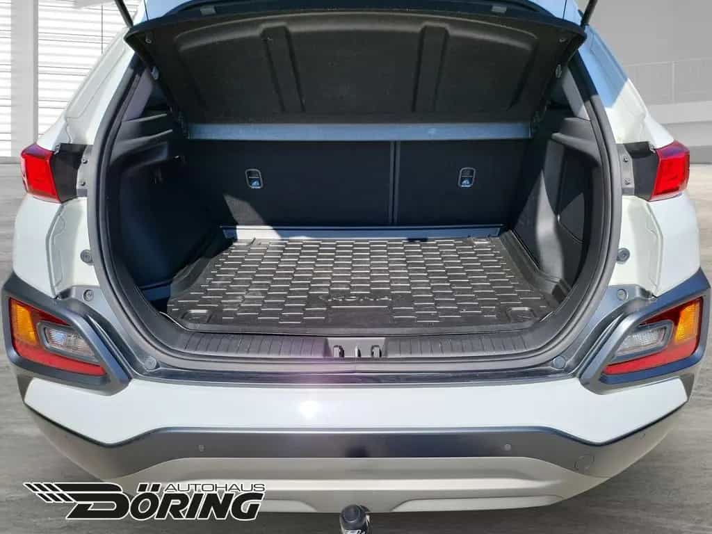 Hyundai KONA Premium 1.6 Automatik 4WD Leder Sitzheizung 08/2018-photo-4