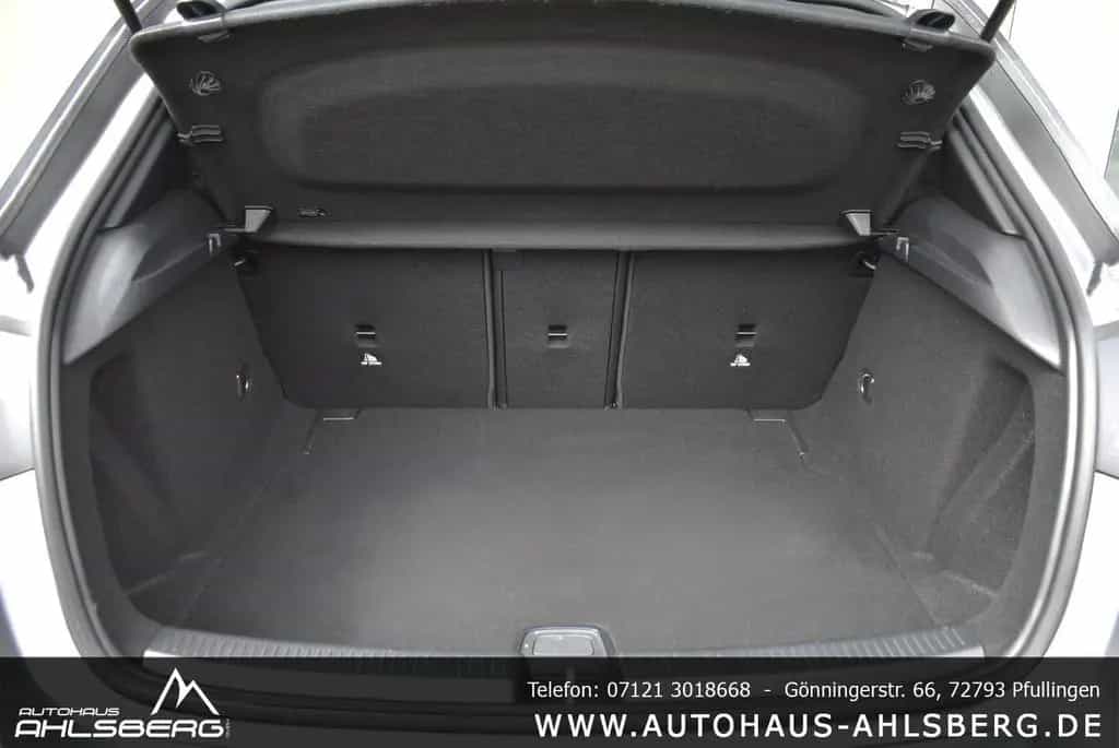 Mercedes-Benz A 250 AMG/NIGHT/ TEMPOMAT/LED/CAR-PLAY/7G 06/2018-photo-25