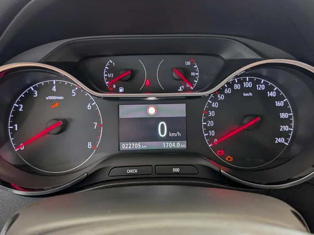 Opel Crossland 1.2 Elegance CarPlay Tempomat 06/2022-photo-15