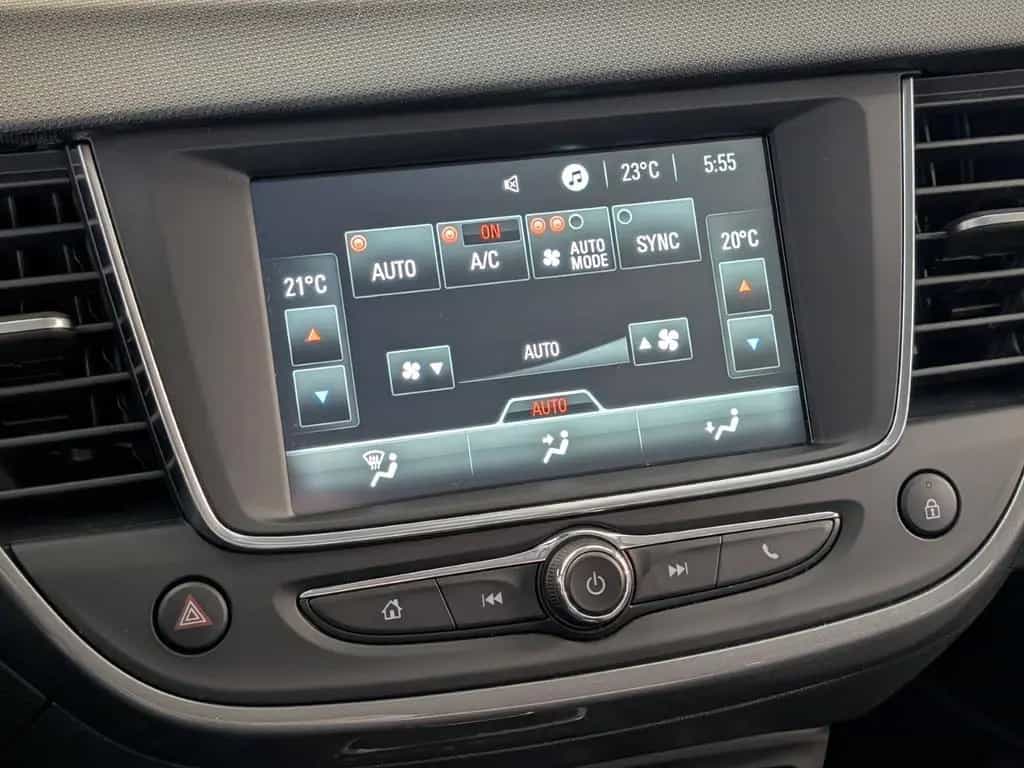 Opel Crossland 1.2 Elegance CarPlay Tempomat 06/2022-photo-24