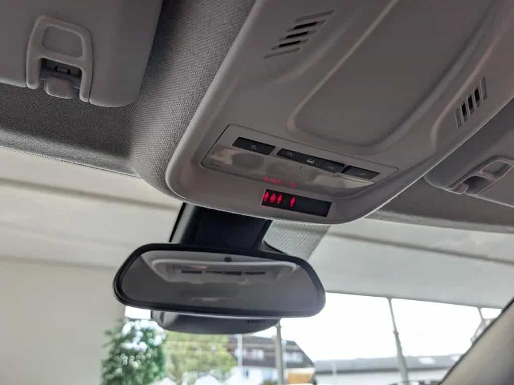 Opel Crossland 1.2 Elegance CarPlay Tempomat 06/2022-photo-30