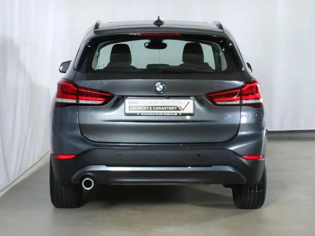 BMW X1 sDrive18i Kamera Panorama LED HIFI  Lordosen 04/2022-photo-5
