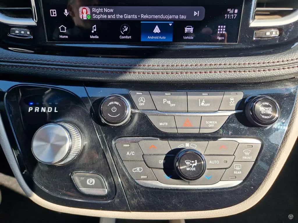 Chrysler Pacifica Touring L 10/2021-photo-10