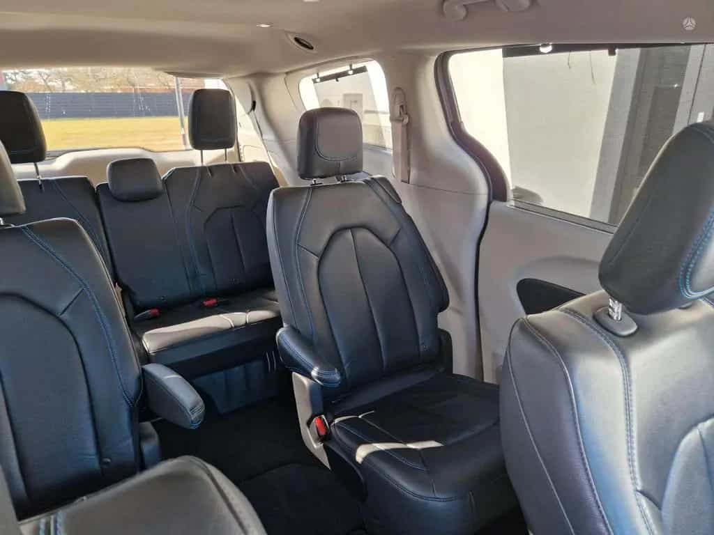 Chrysler Pacifica Touring L 10/2021-photo-6