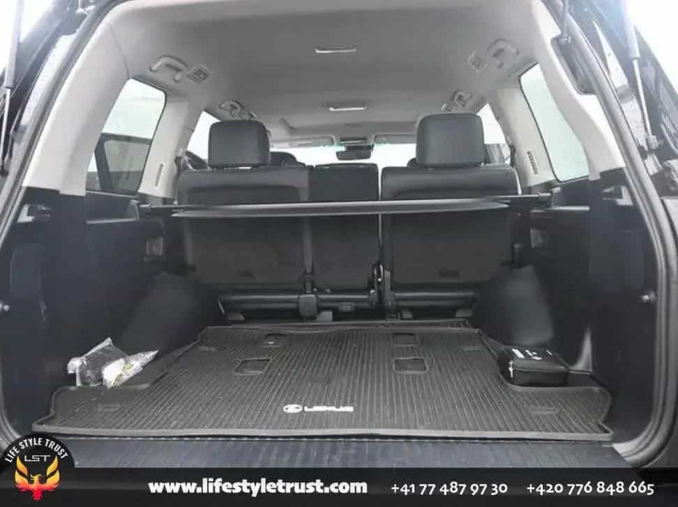 Lexus LX 570 LUXURY -2019- € 69.500 T1 04/2019-photo-14