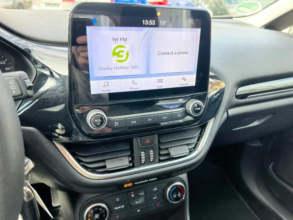 Ford Fiesta Cool & Connect 06/2019-photo-14