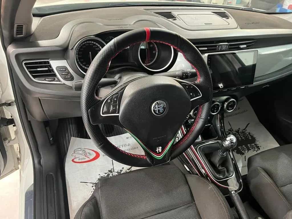 Alfa Romeo Giulietta 1.6 105 CV Exclusive 2011 06/2011-photo-12