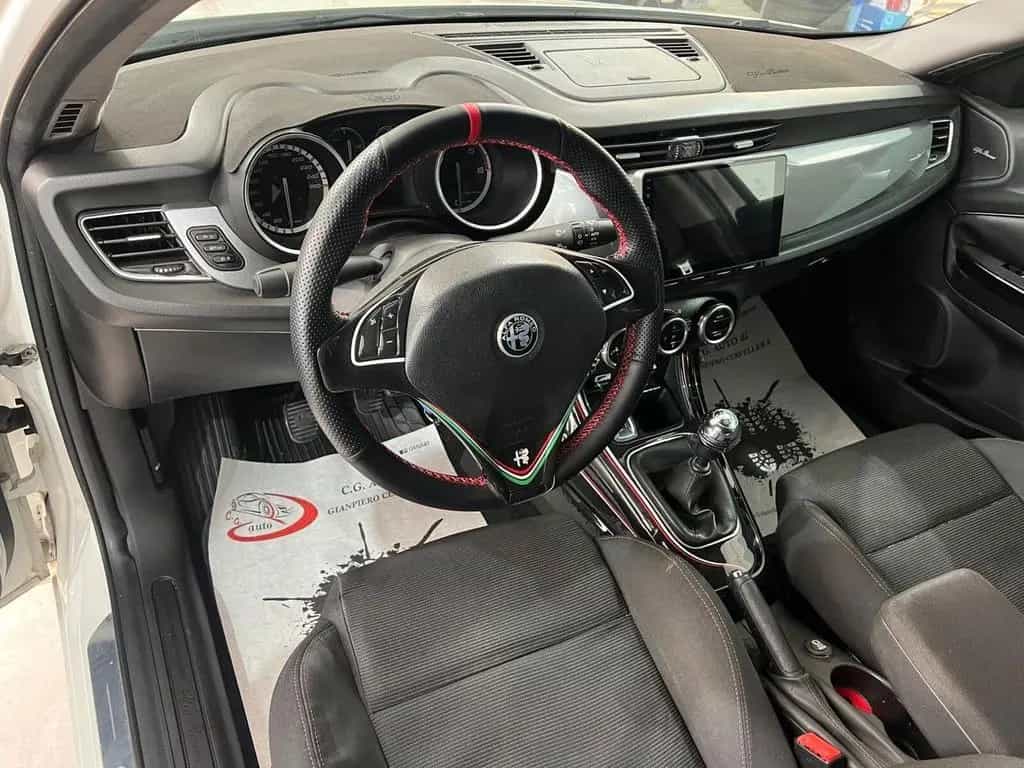 Alfa Romeo Giulietta 1.6 105 CV Exclusive 2011 06/2011-photo-13