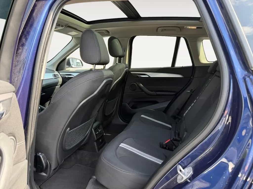 BMW X1 sDrive 20 i xDrive Navi LED Panorama Head-Up 10/2018-photo-10