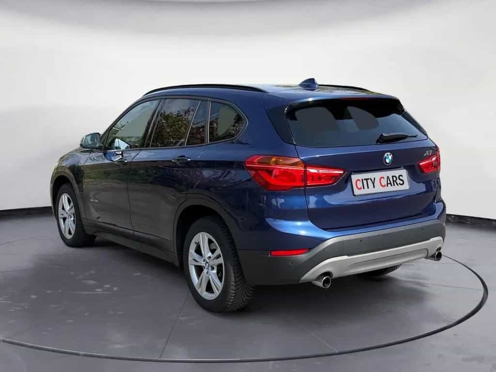BMW X1 sDrive 20 i xDrive Navi LED Panorama Head-Up 10/2018-photo-3