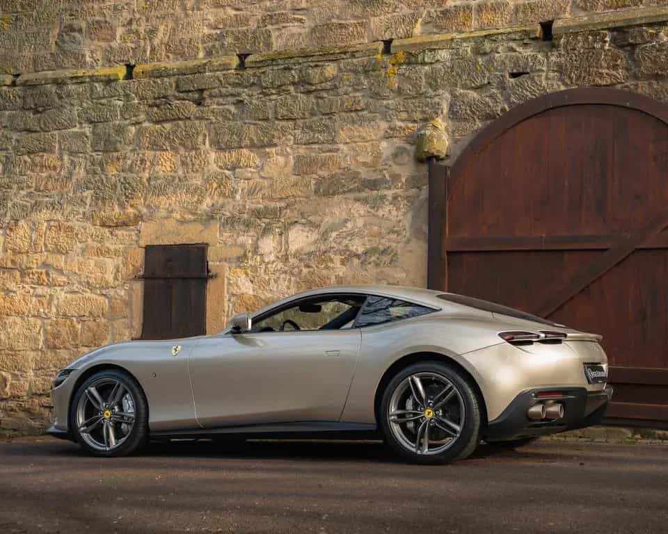 Ferrari Roma 3.9 T V8 Coupe' DCT *FIREBALL 02/2024-photo-11