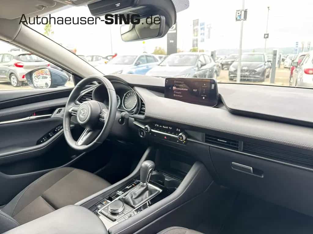 Mazda 3 Exclusive-Line HeadUP LED Keyless Totwinkelass 03/2025-photo-17
