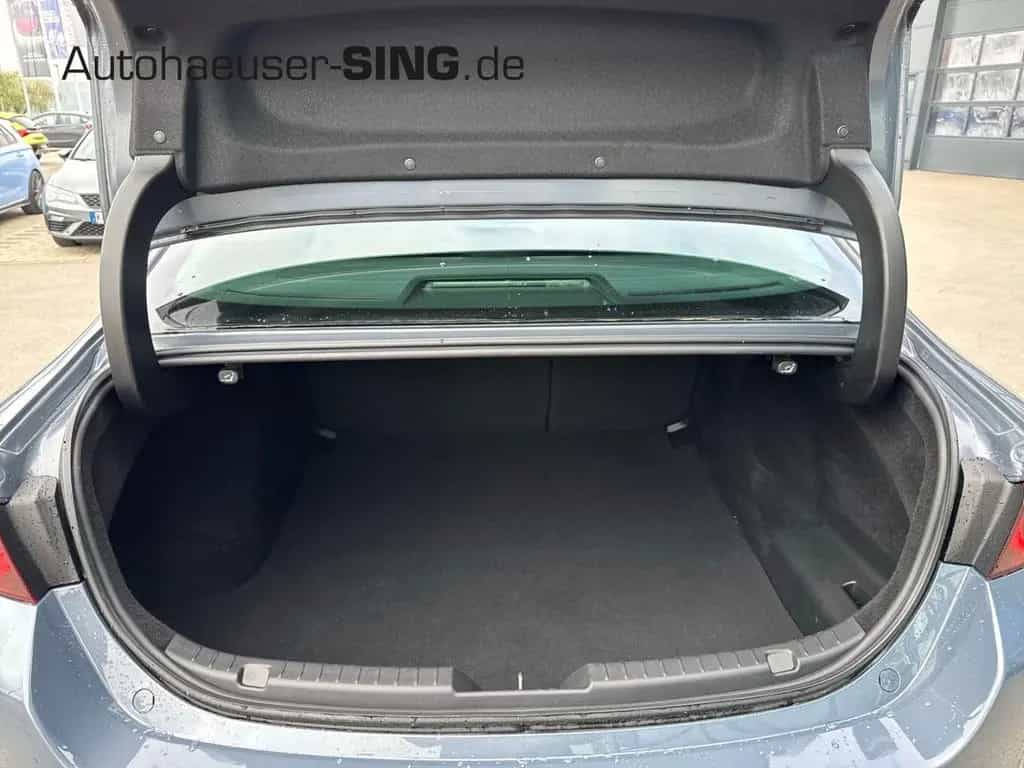 Mazda 3 Exclusive-Line HeadUP LED Keyless Totwinkelass 03/2025-photo-8