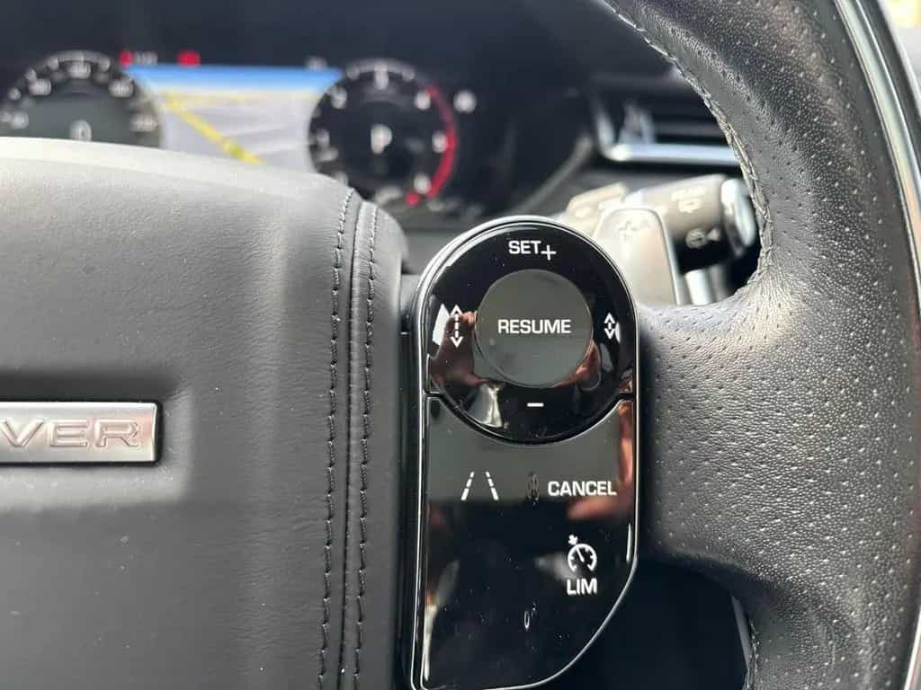 Land Rover Range Rover Rover Velar HSE 360°LEDER PAKET*AHK*HEADUP 03/2019-photo-11