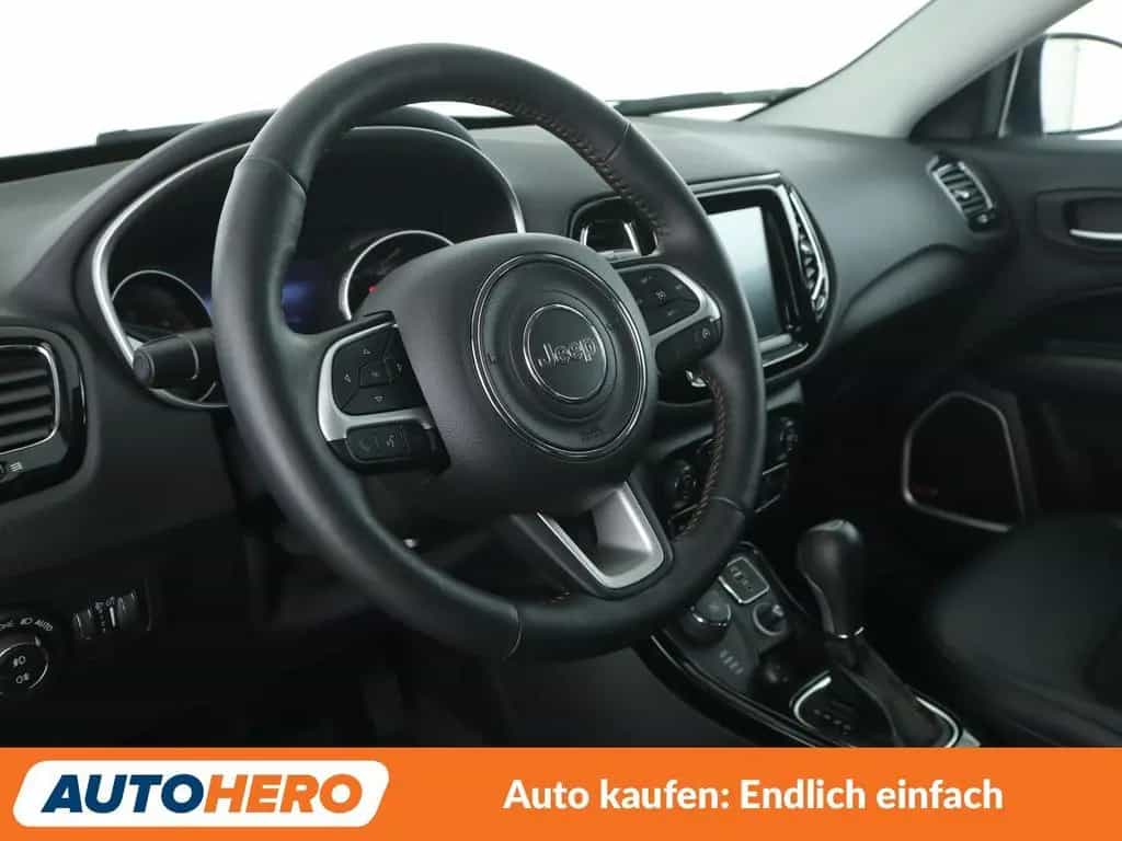 Jeep Compass 2.0 M-Jet Limited 4WD Aut.*NAV*TEMP*CAM* 09/2017-photo-10
