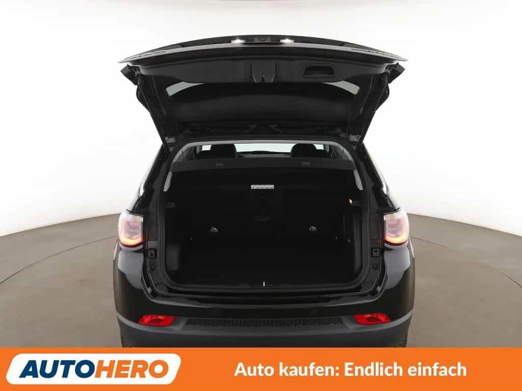 Jeep Compass 2.0 M-Jet Limited 4WD Aut.*NAV*TEMP*CAM* 09/2017-photo-16