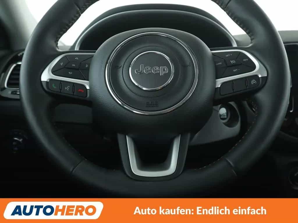 Jeep Compass 2.0 M-Jet Limited 4WD Aut.*NAV*TEMP*CAM* 09/2017-photo-18