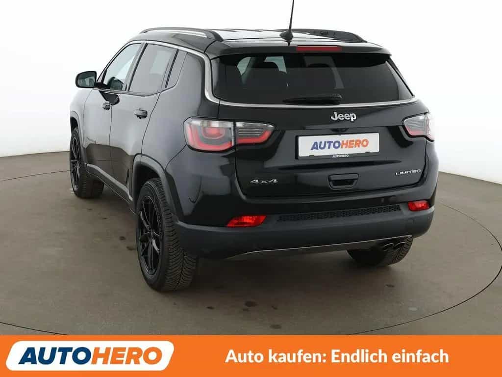 Jeep Compass 2.0 M-Jet Limited 4WD Aut.*NAV*TEMP*CAM* 09/2017-photo-3