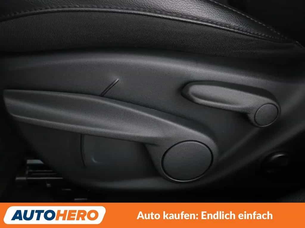 Jeep Compass 2.0 M-Jet Limited 4WD Aut.*NAV*TEMP*CAM* 09/2017-photo-33